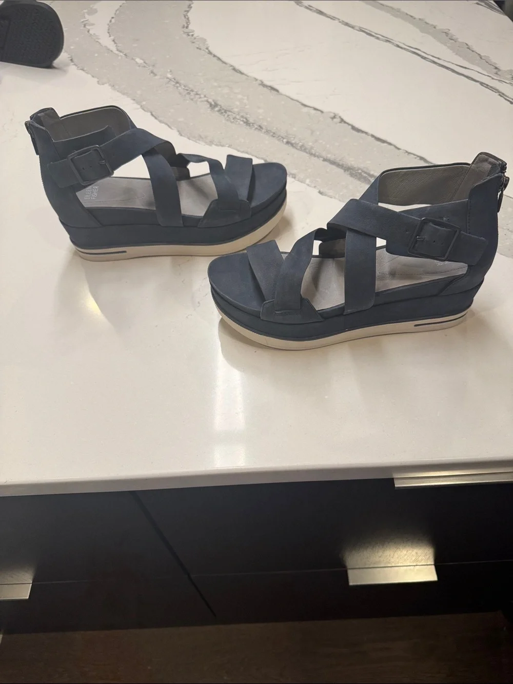 Eileen Fisher Dark Blue Crisscross Platform Sandals Zip Back Sz9